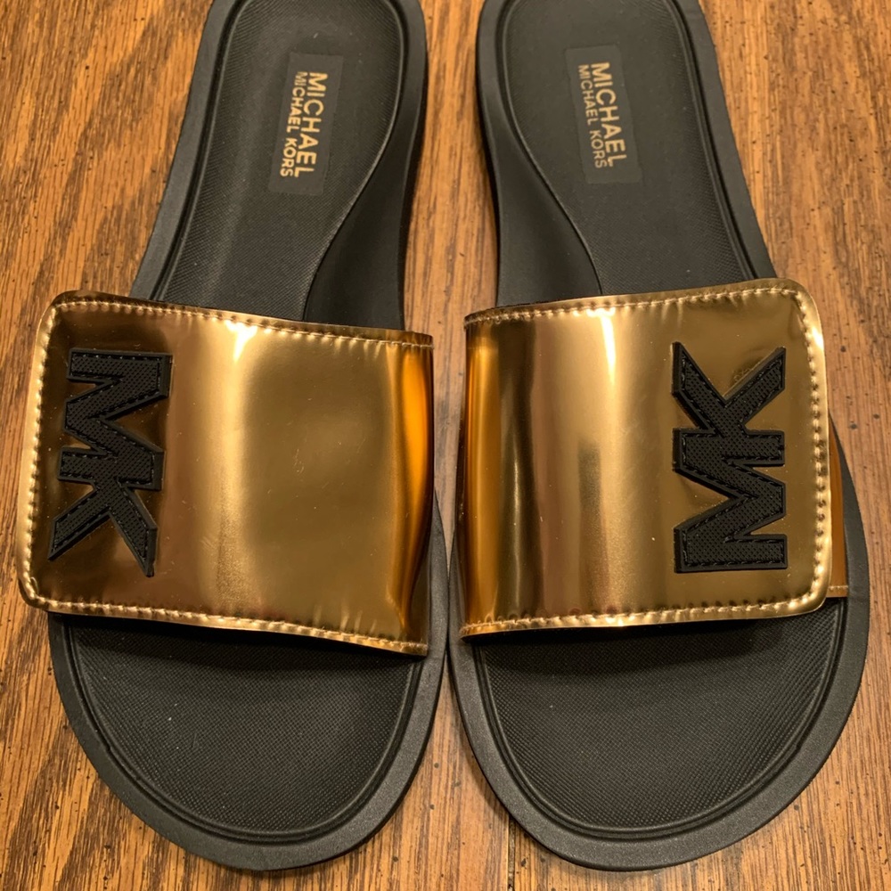 Brand New Michael Kors Slide Mirror Metallic